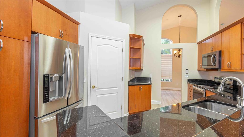 806 Grovesmere Loop Ocoee, FL 34761 - Photo 16 of 44 Gallery Image 16