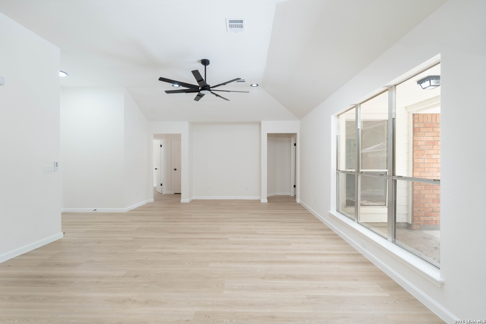 10415 Mustang Ridge Converse, TX 78109 - Photo 5 of 23