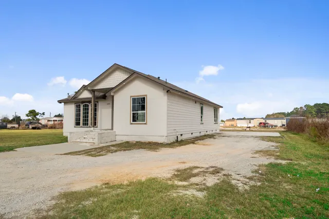 $275,000 | 1294 County Road 5100, Cleveland, TX 77327