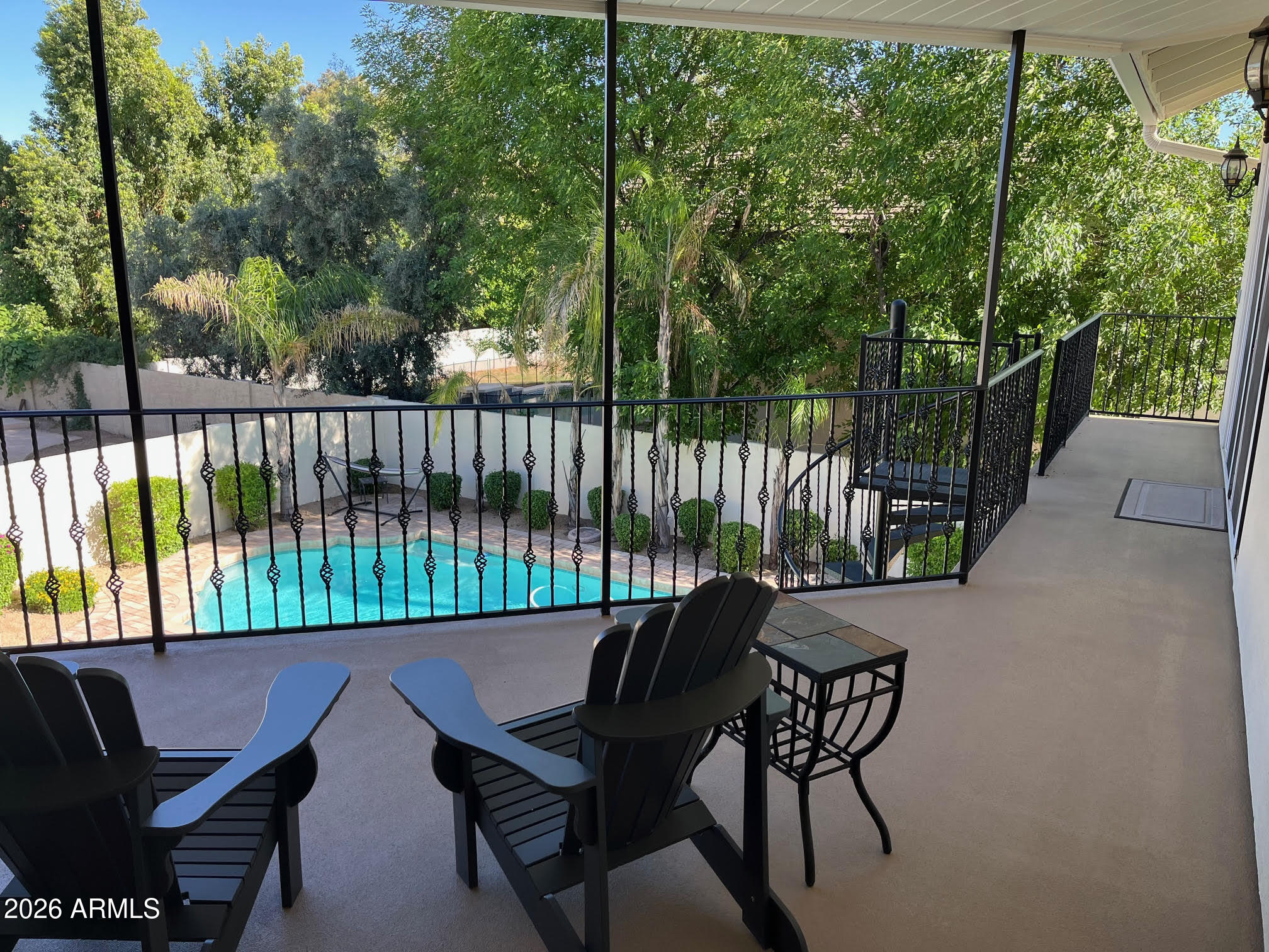 229 West Vista Avenue Phoenix, AZ 85021 - Photo 104 of 115 a view of a two chairs in the roof deck