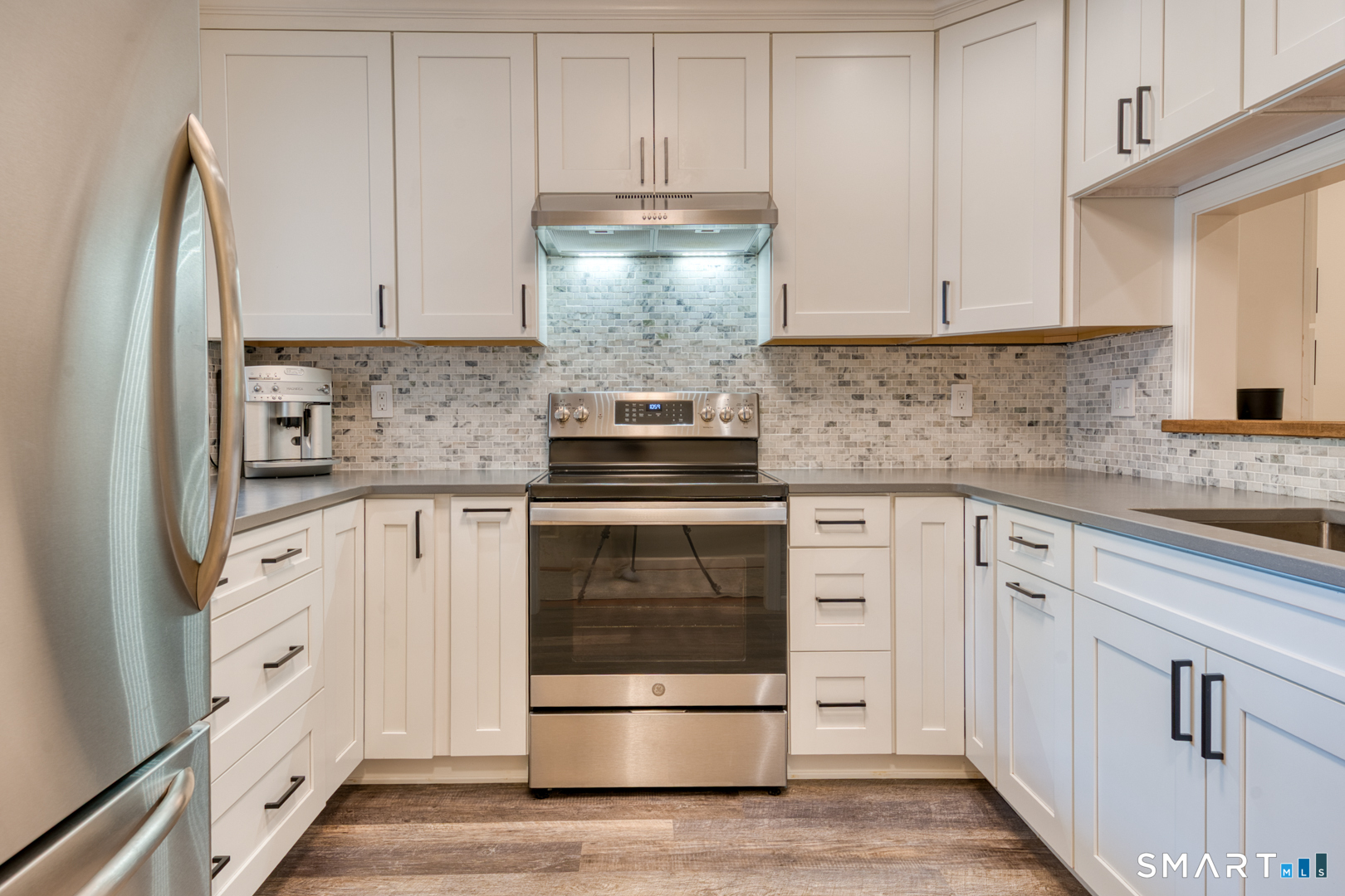 797 Long Hill Road, Unit B Middletown, CT 06457 - Photo 5 of 32