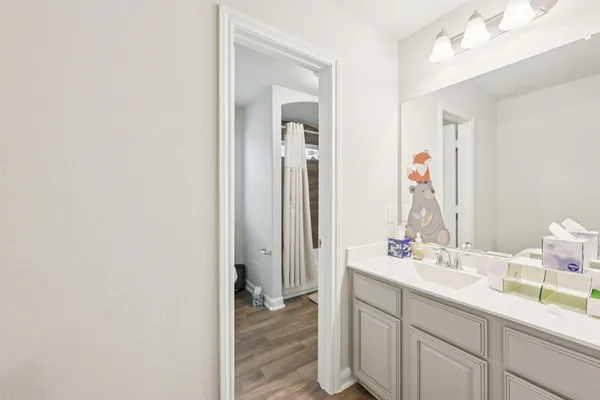 $4,000 | 2406 Harborwood Court, Texas City, TX 77568