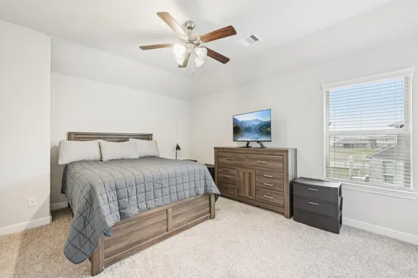 $4,000 | 2406 Harborwood Court, Texas City, TX 77568