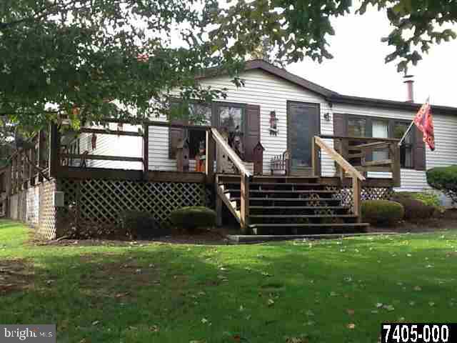 575 Greenbriar Road York, PA 17404 - Photo 1 of 25
