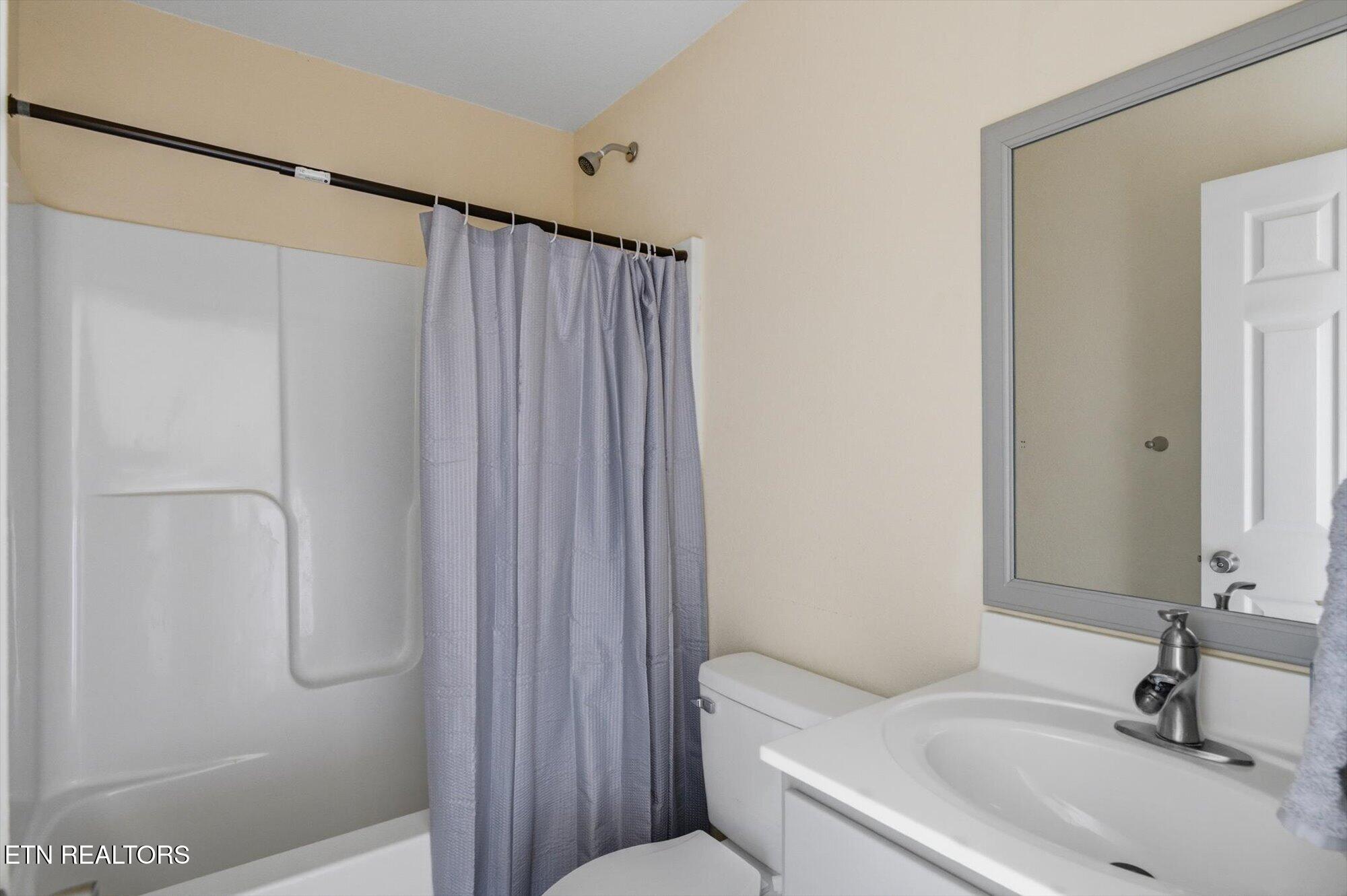 368 Sweetsprings Road Madisonville, TN 37354 - Photo 11 of 14 11-368-Sweetsprings-Rd-Madisonville-TN-1