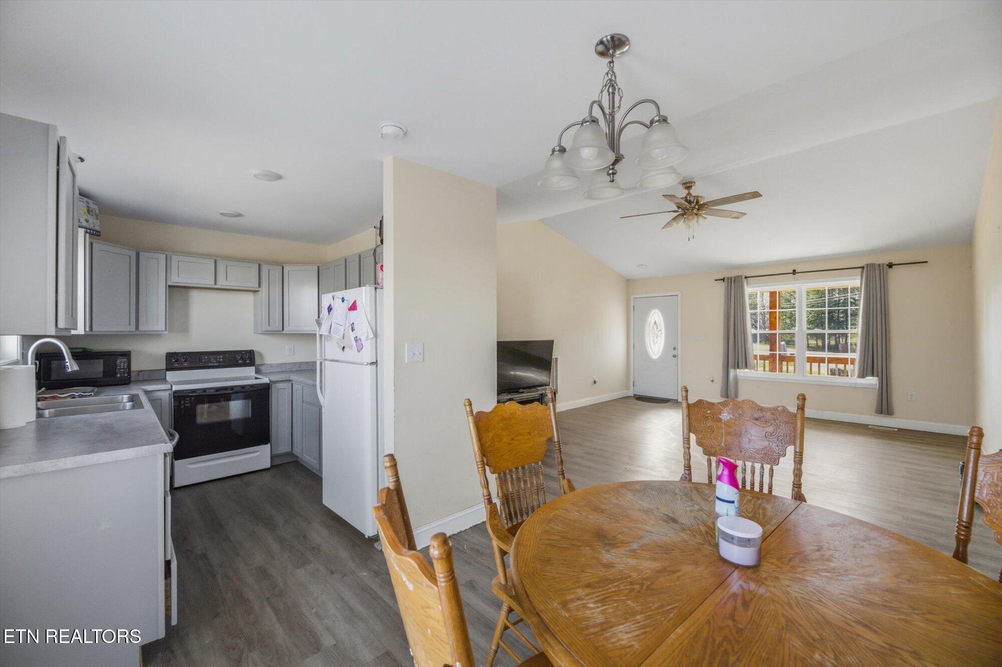 368 Sweetsprings Road Madisonville, TN 37354 - Photo 8 of 14 08-368-Sweetsprings-Rd-Madisonville-TN-8