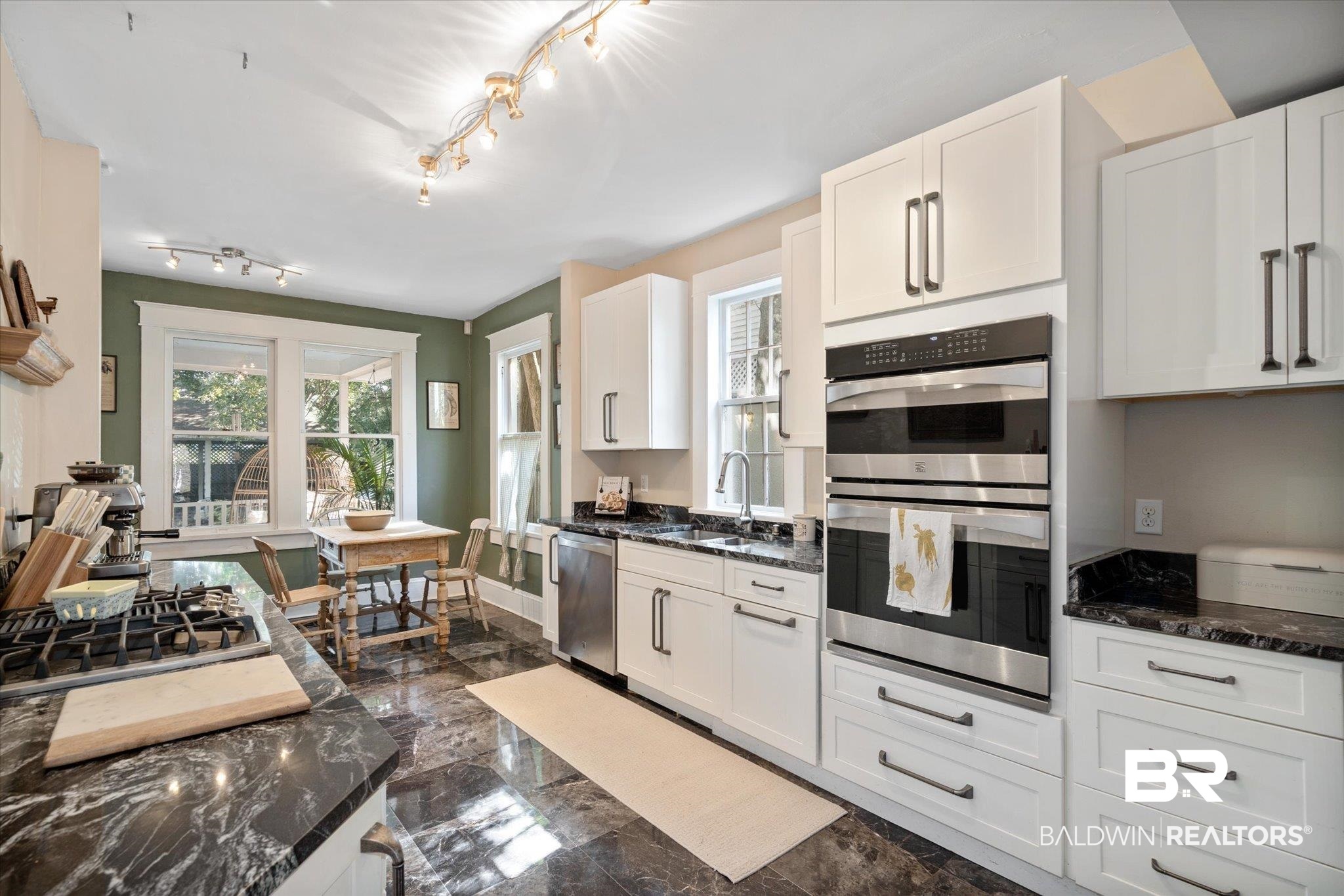 1255 Texas Street Mobile, AL 36604 - Photo 10 of 21