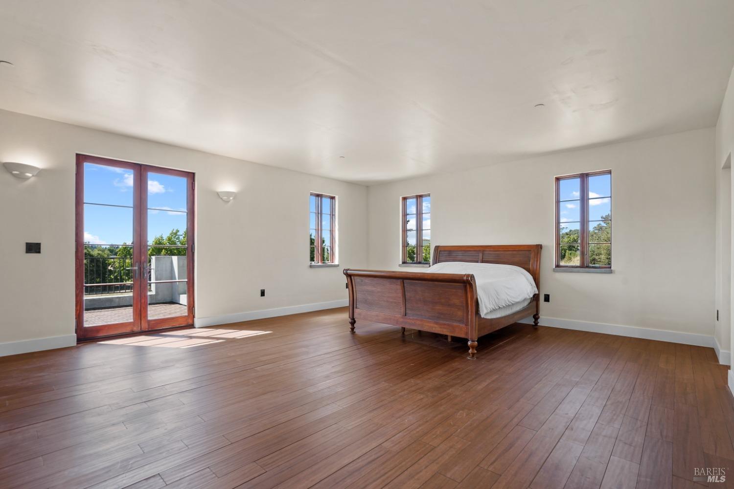 5300 Gravenstein Highway South Sebastopol, CA 95472 - Photo 19 of 75