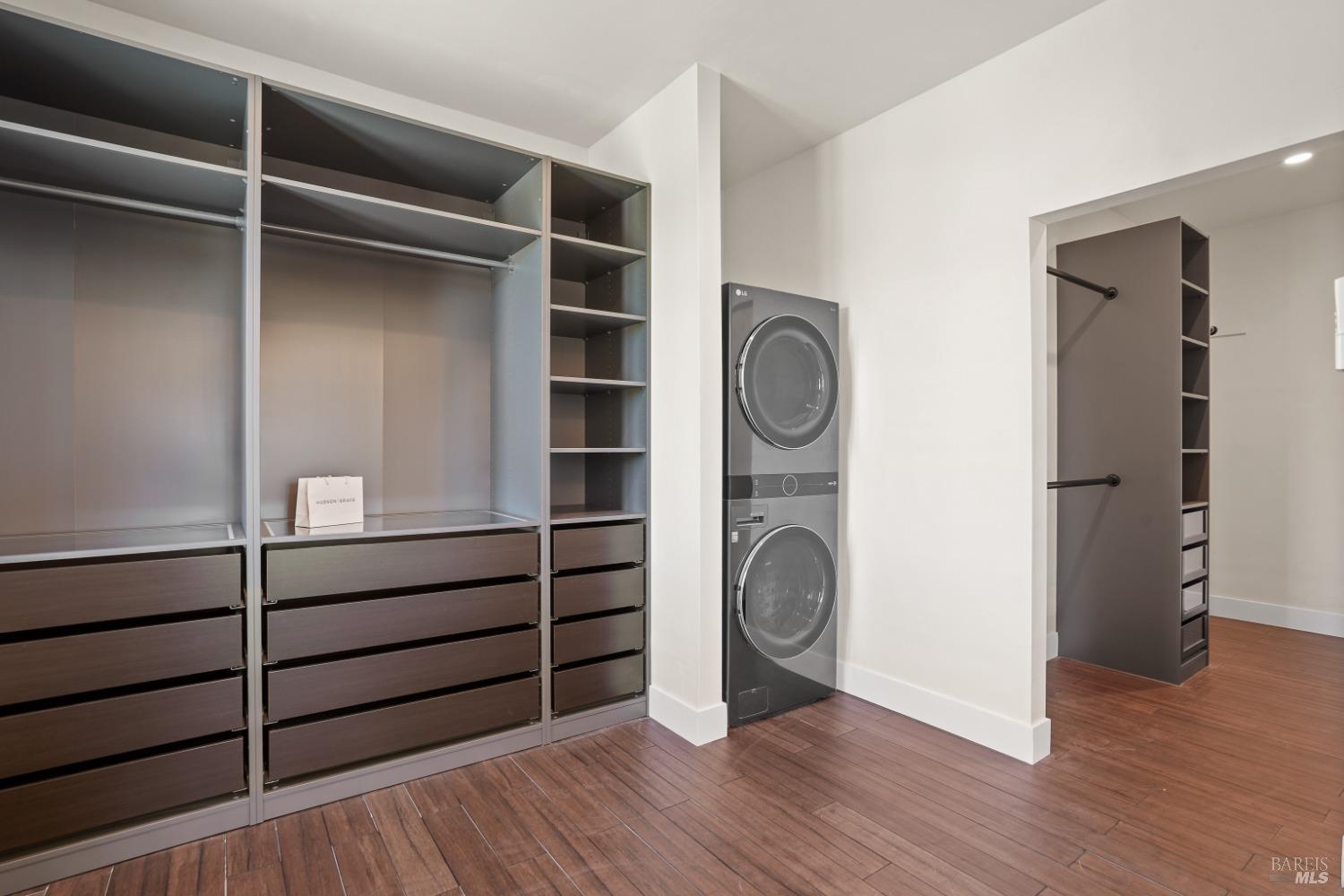 5300 Gravenstein Highway South Sebastopol, CA 95472 - Photo 23 of 75