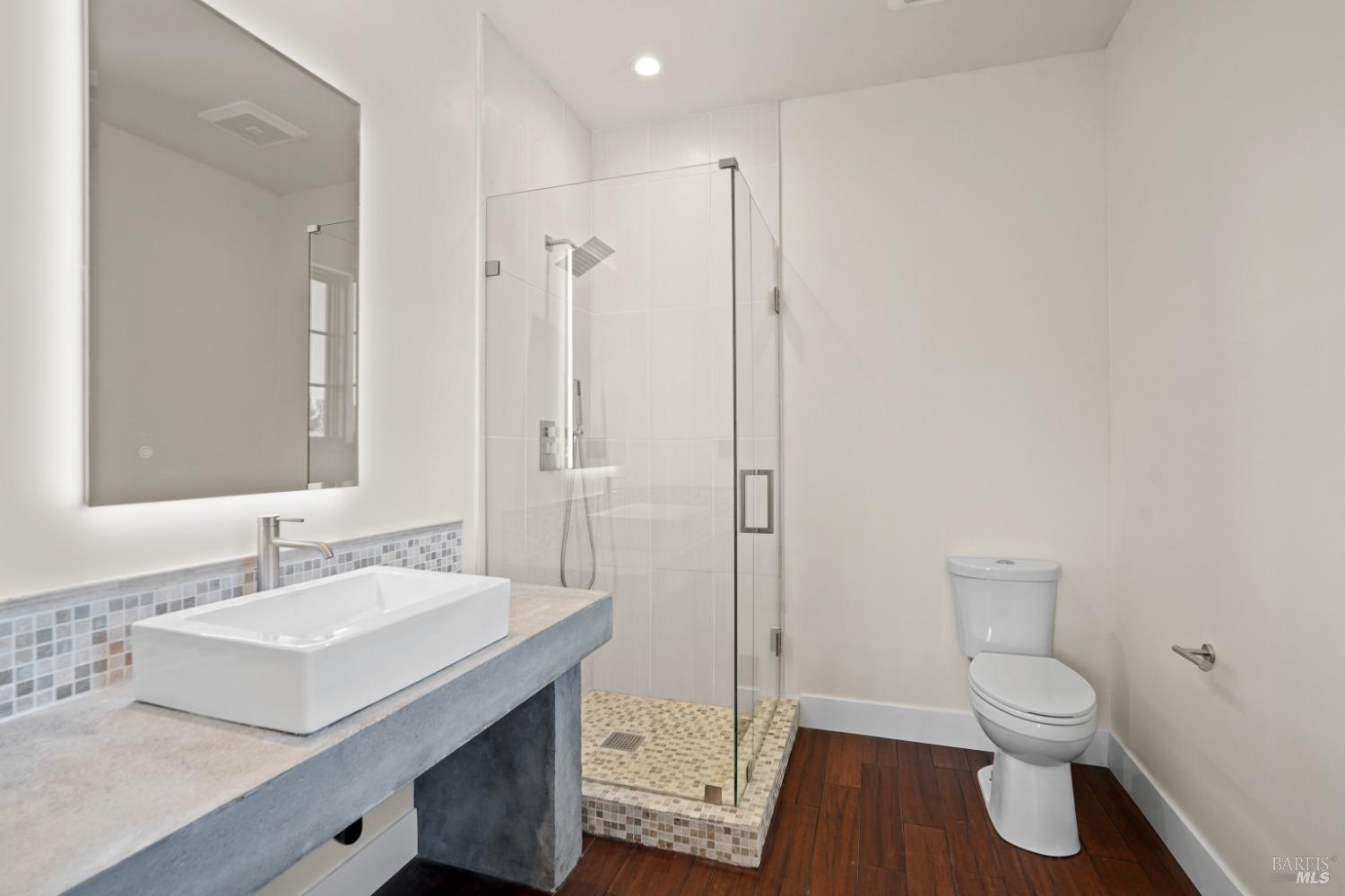 5300 Gravenstein Highway South Sebastopol, CA 95472 - Photo 26 of 75