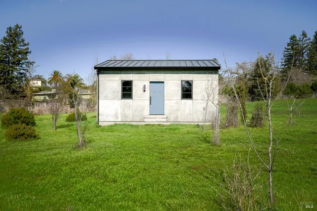 $2,501,000 | 5300 Gravenstein Highway South, Sebastopol, CA 95472