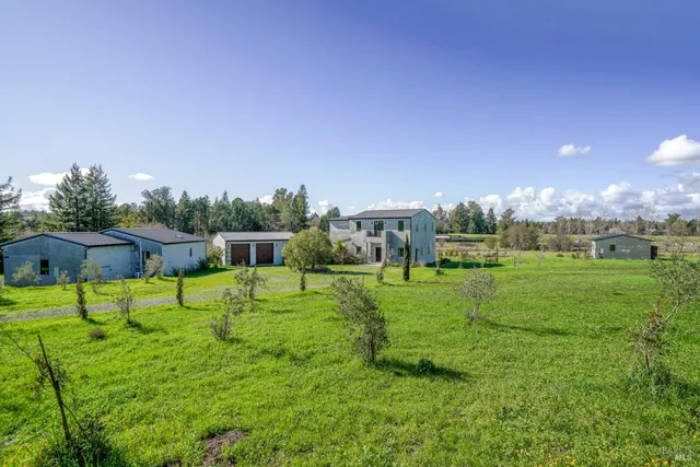 $2,501,000 | 5300 Gravenstein Highway South, Sebastopol, CA 95472