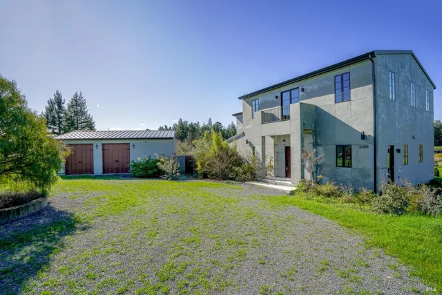 $2,499,000 | 5300 Gravenstein Highway South, Sebastopol, CA 95472