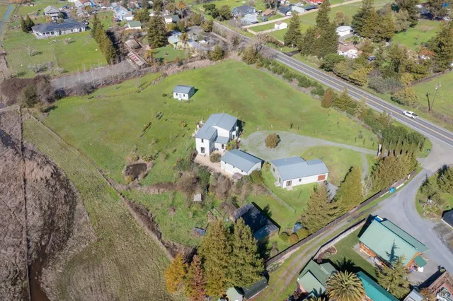 $2,501,000 | 5300 Gravenstein Highway South, Sebastopol, CA 95472