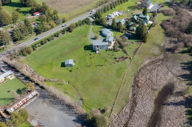 $2,501,000 | 5300 Gravenstein Highway South, Sebastopol, CA 95472