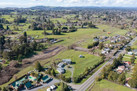 $2,499,000 | 5300 Gravenstein Highway South, Sebastopol, CA 95472