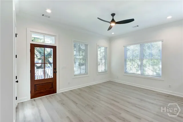 $2,650 | 222 West 39th Street, Savannah, GA 31401