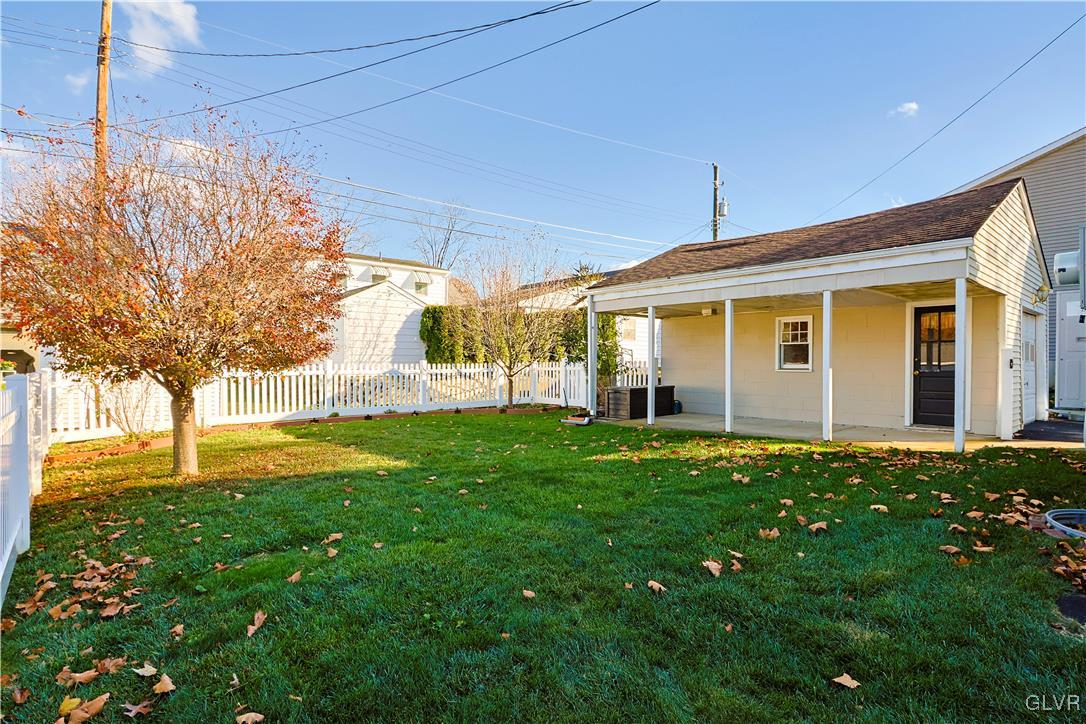 433 Birch Road Hellertown, PA 18055 - Photo 36 of 39 Backyard