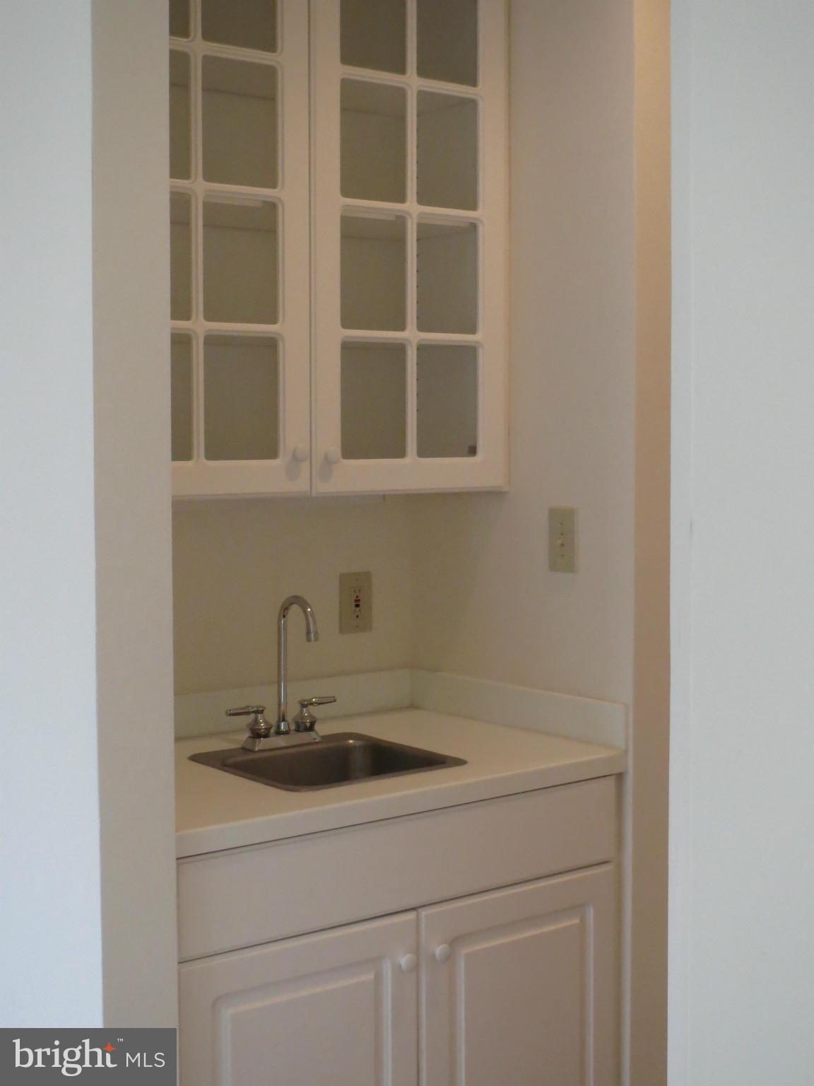 10912 Bells Ridge Drive Potomac, MD 20854 - Photo 12 of 30 Interior (General)