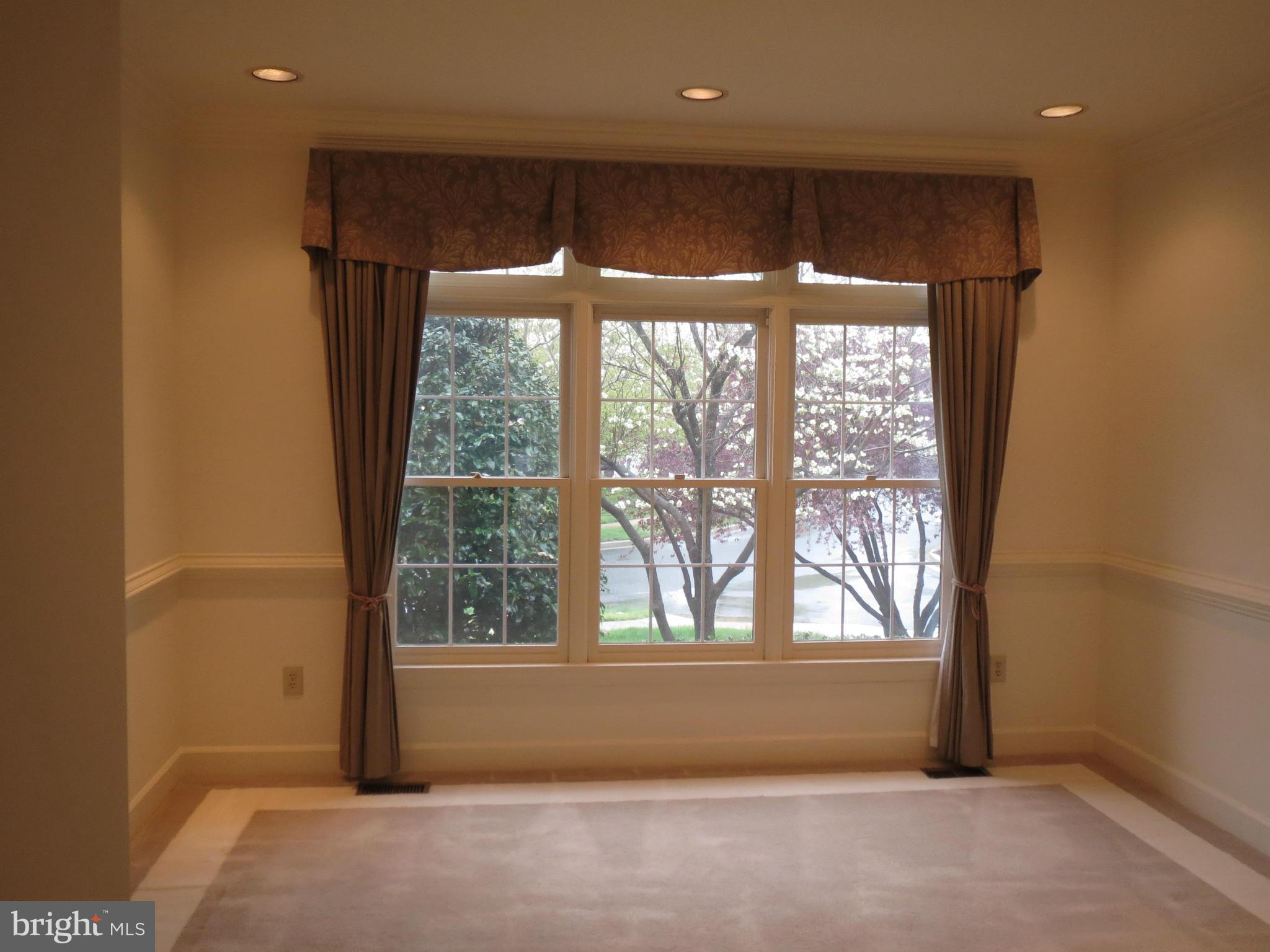 10912 Bells Ridge Drive Potomac, MD 20854 - Photo 21 of 30 Bedroom