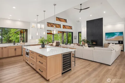 $2,299,000 | 6305 68th Street Southeast, Snohomish, WA 98290