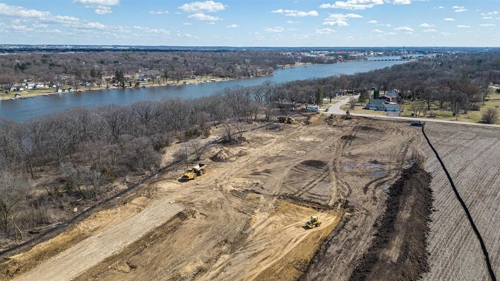 L17 Pow Wow Beloit, WI 53511 - Photo 2 of 6