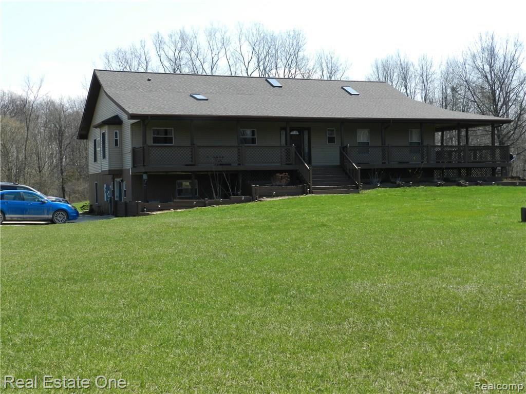 6910 Crandall Road Howell, MI 48855 - Photo 26 of 30 DSCN1893.JPG