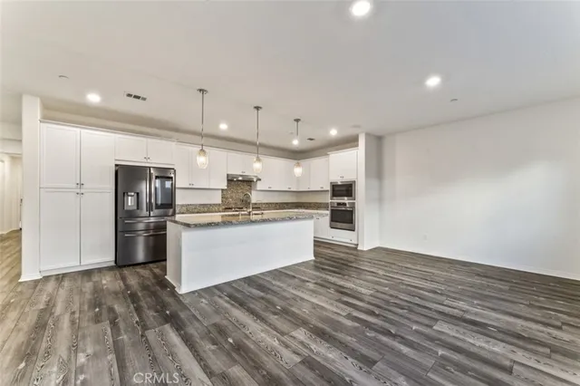 $4,700 | 24164 Paseo Del Rancho Drive, Valencia, CA 91354