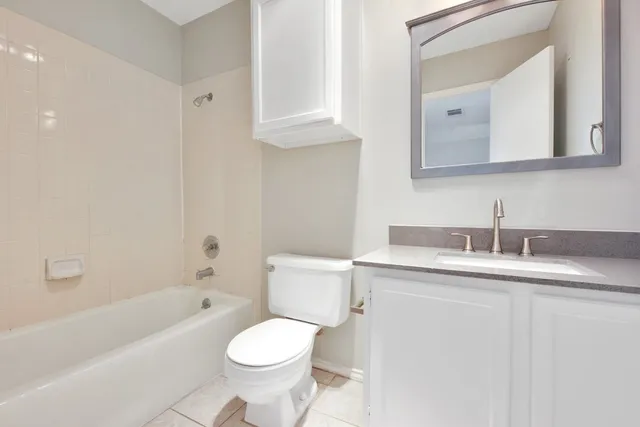 $1,600 | 9101 Japonica Court, Unit B, Austin, TX 78748