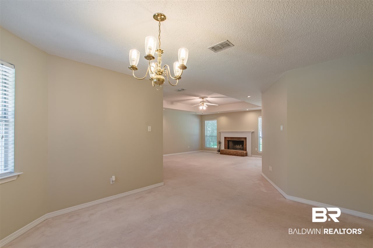200 Lakeview Loop Daphne, AL 36526 - Photo 13 of 37
