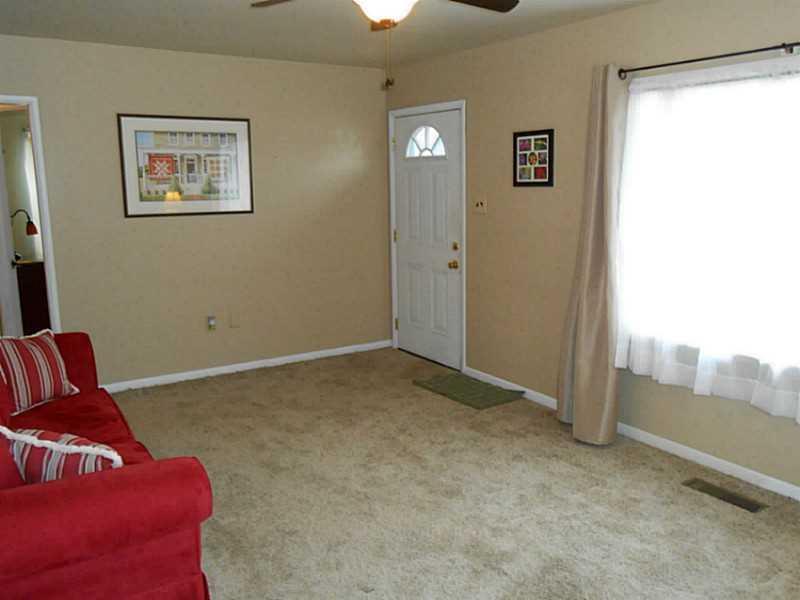 2207 North Hadley Road Springfield, OH 45505 - Photo 5 of 18 Gallery Image 5