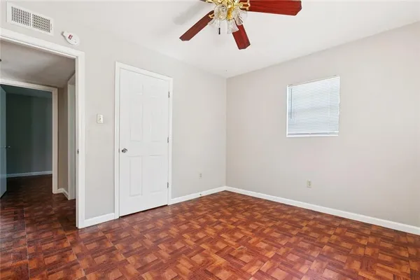 $1,200,000 | 2222 Florida Avenue, Kenner, LA 70062