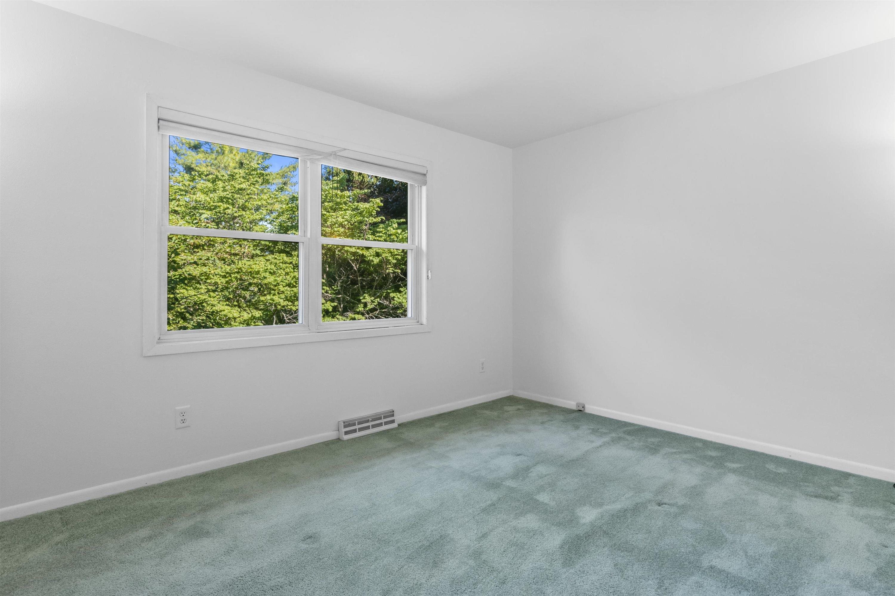 2318 Whitlock Road Madison, WI 53719 - Photo 17 of 37