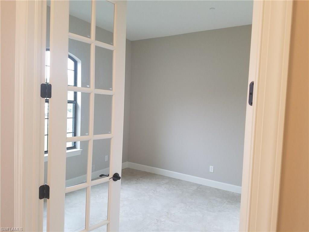 10264 Coconut Road Bonita Springs, FL 34135 - Photo 6 of 17 Gallery Image 6