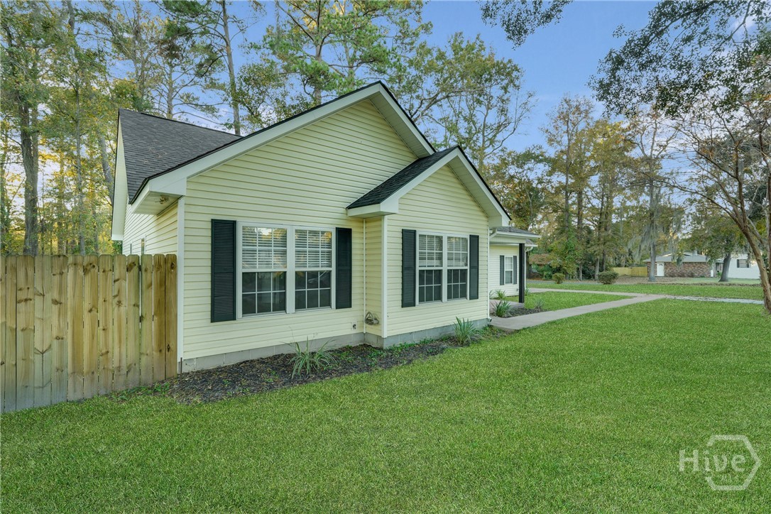 407 Middleton Street Pooler, GA 31322 - Photo 3 of 50
