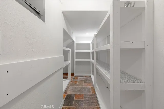 a view of entryway with chandelier