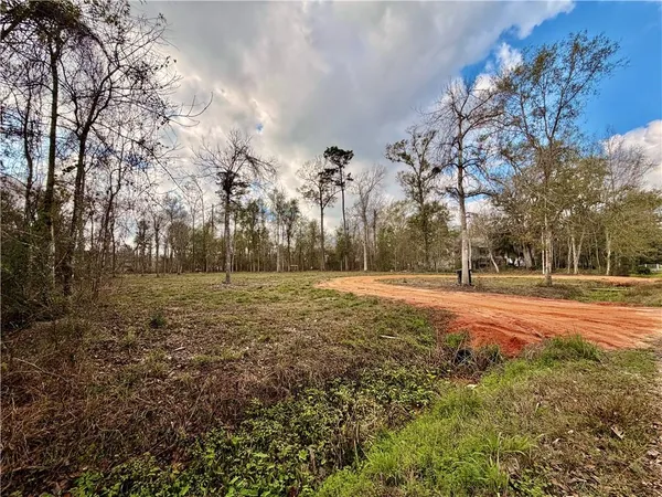 $130,000 | 202 Shadow Lane, Mandeville, LA 70471
