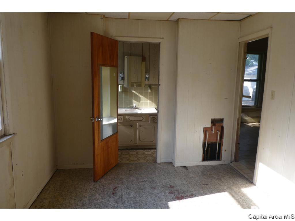1215 West Edwards Street Springfield, IL 62704 - Photo 8 of 16