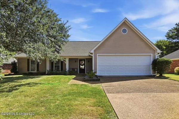 $285,000 | 6016 Hawthorne Hill Road, Flowood, MS 39232