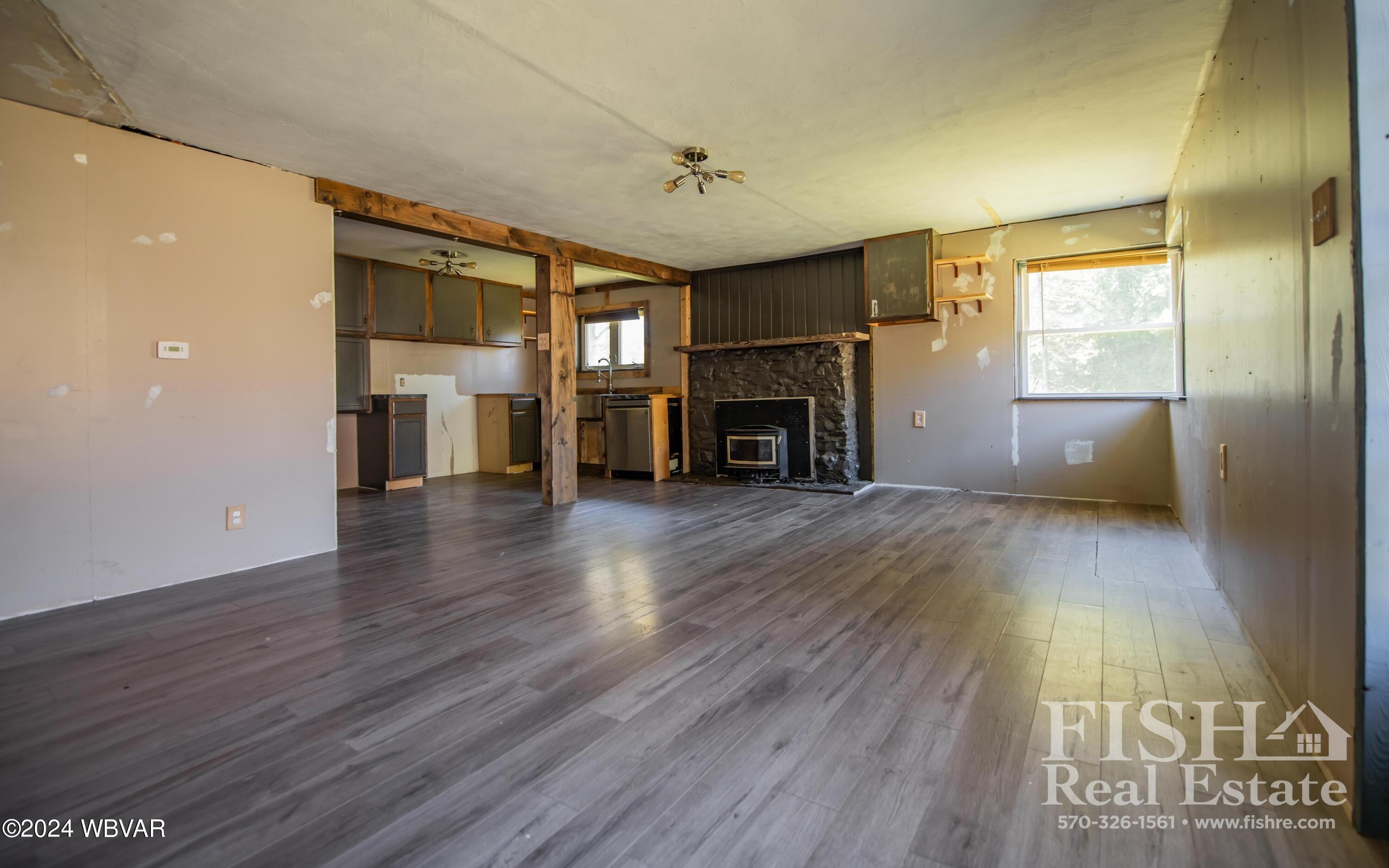 2188 Pleasant Valley Road Cogan Station, PA 17728 - Photo 12 of 21 Dining/living