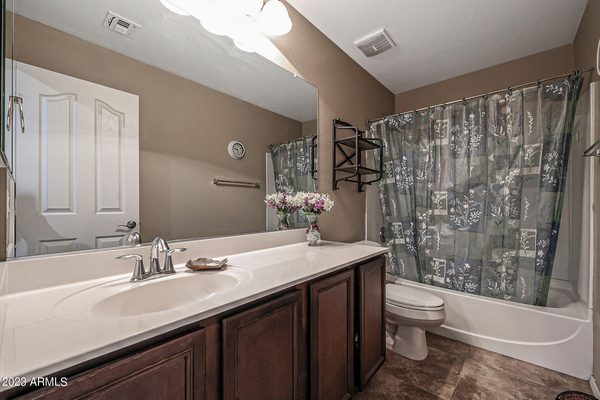 2154 East Gillcrest Road Gilbert, AZ 85298 - Photo 24 of 44 B (45)