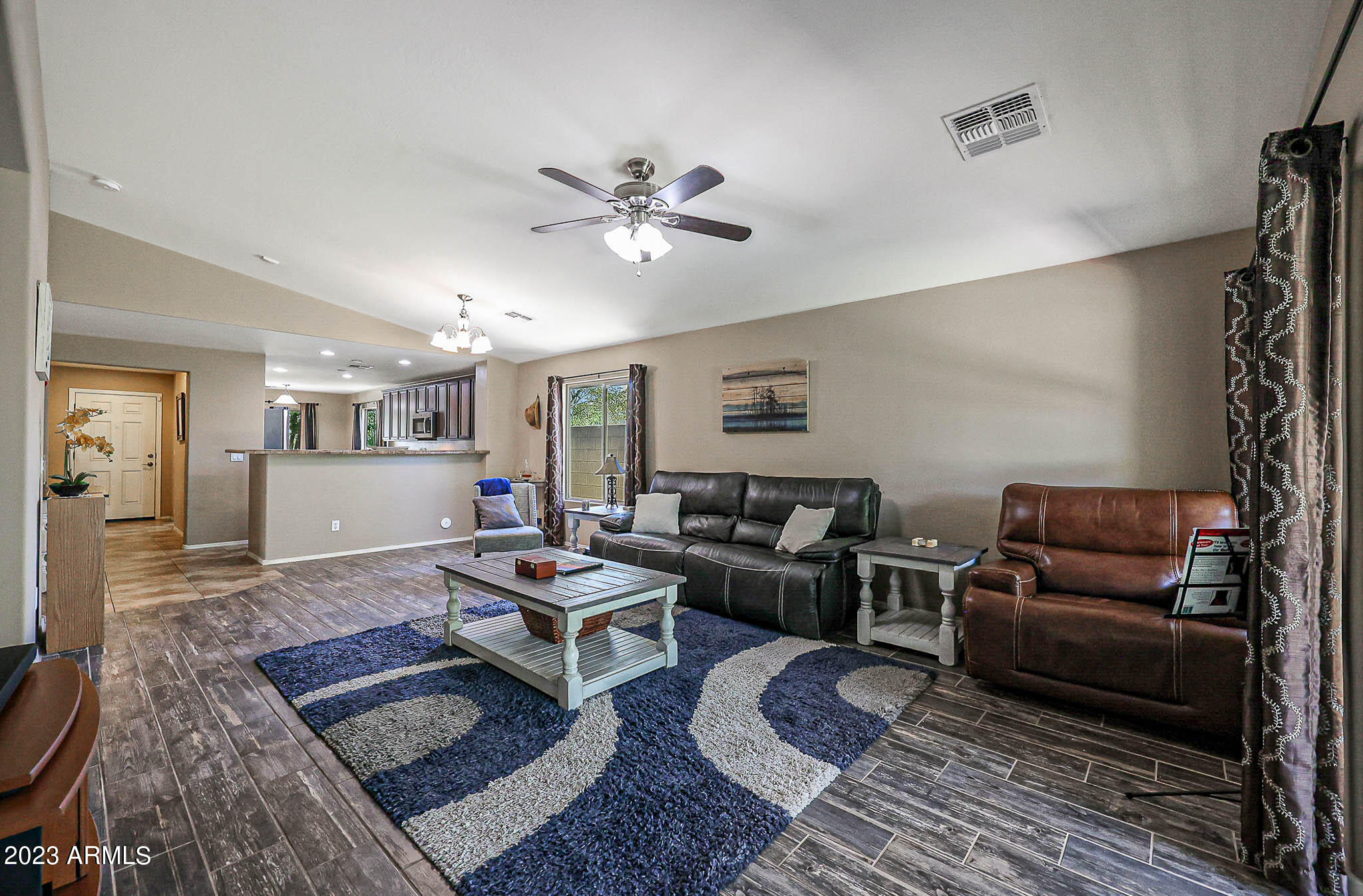 2154 East Gillcrest Road Gilbert, AZ 85298 - Photo 9 of 44 B (9)
