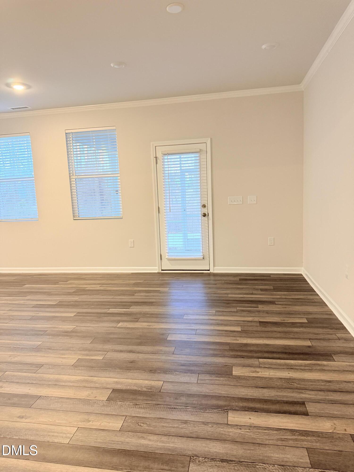 211 Aster Bloom Lane Raleigh, NC 27610 - Photo 9 of 22 2025-12-03_16-30-38_127