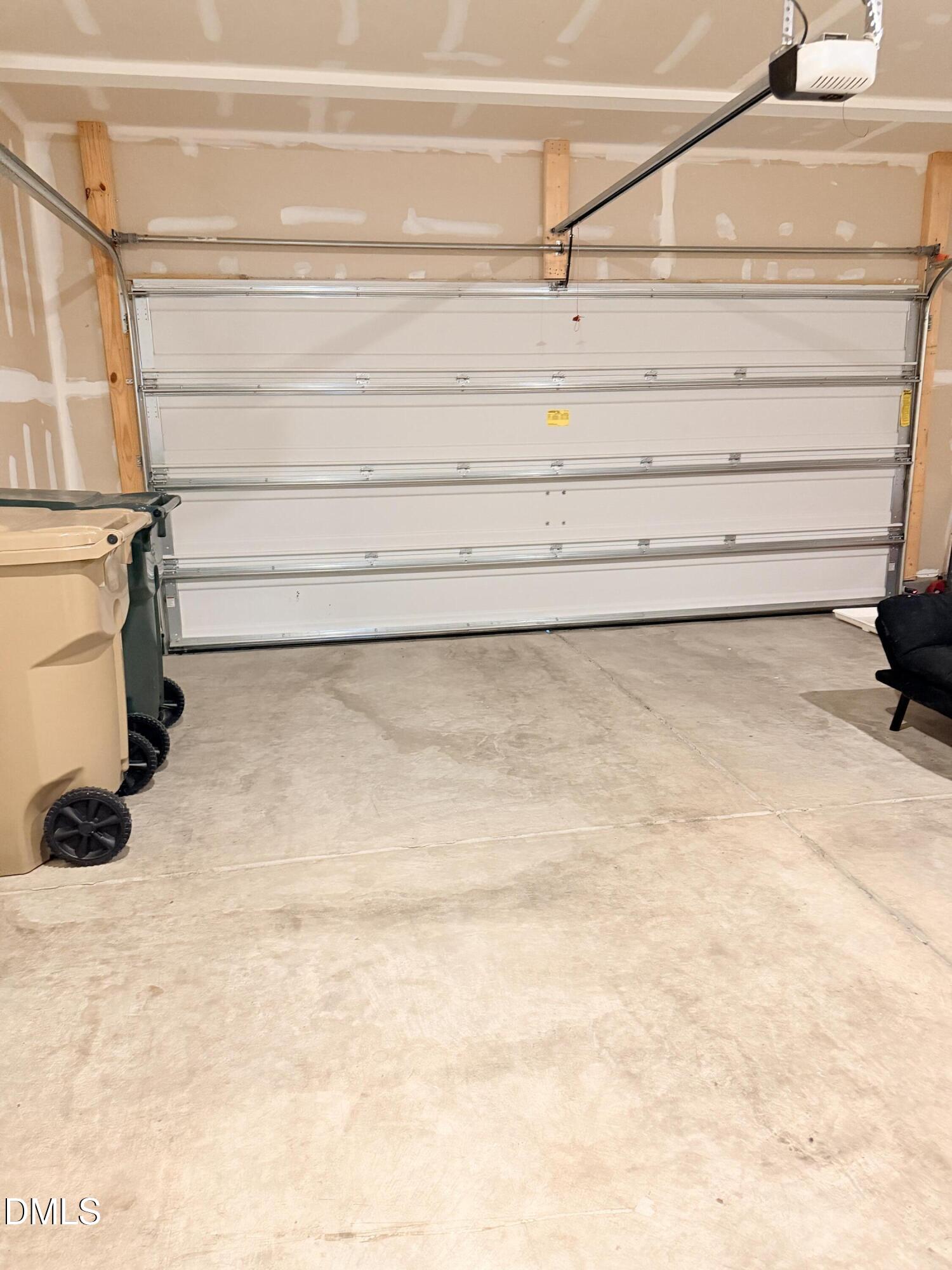 211 Aster Bloom Lane Raleigh, NC 27610 - Photo 10 of 22 2025-12-03_16-31-01_487