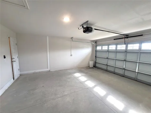 a view of a garage
