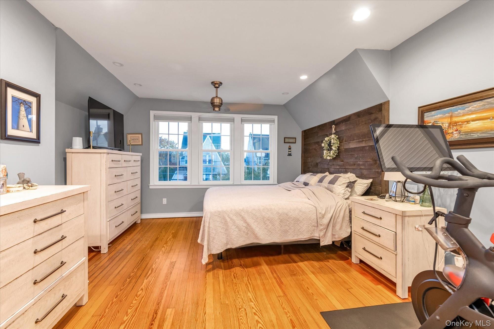 29 Orleans Road Valley Stream, NY 11581 - Photo 12 of 20 a bed room with a bed and wooden floor