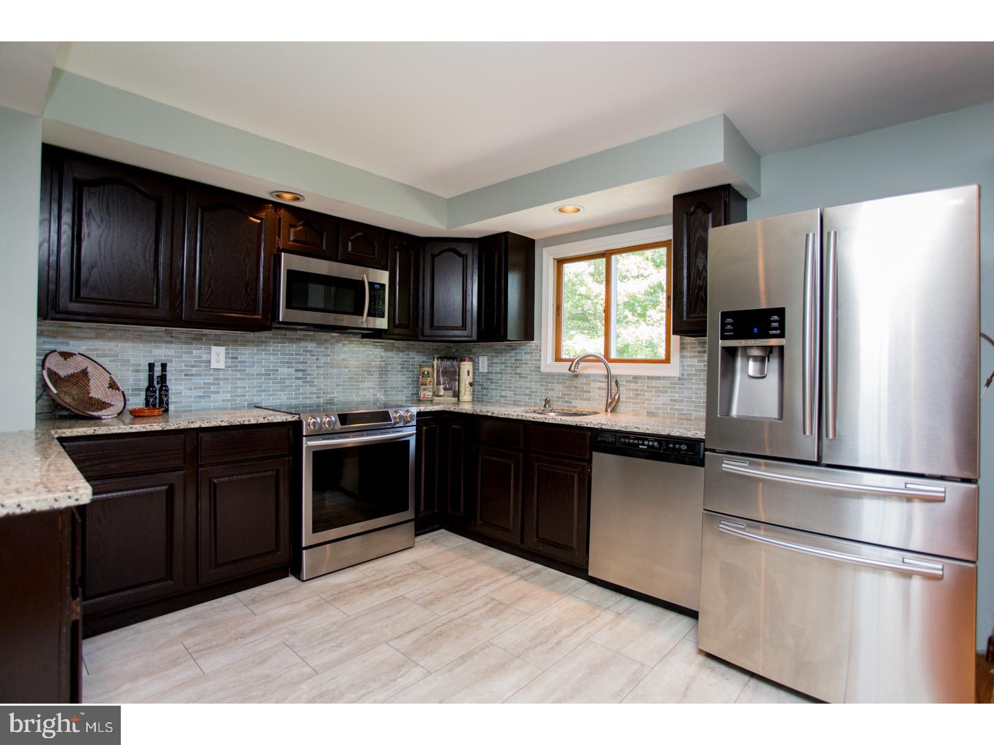 161 Blue Jay Road Chalfont, PA 18914 - Photo 6 of 24 Kitchen