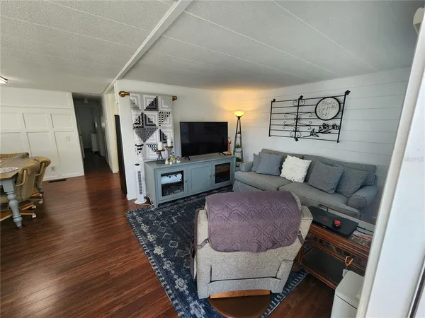 $110,000 | 2204 17th St Court West, Bradenton, FL 34205