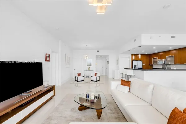 $5,500 | 7901 Hispanola Avenue, Unit 1802, North Bay Village, FL 33141