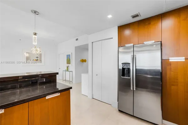 $5,500 | 7901 Hispanola Avenue, Unit 1802, North Bay Village, FL 33141